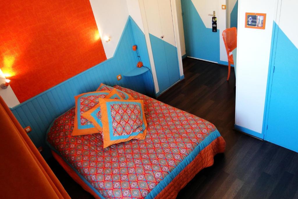 Hotel Archange Orléans Oda fotoğraf